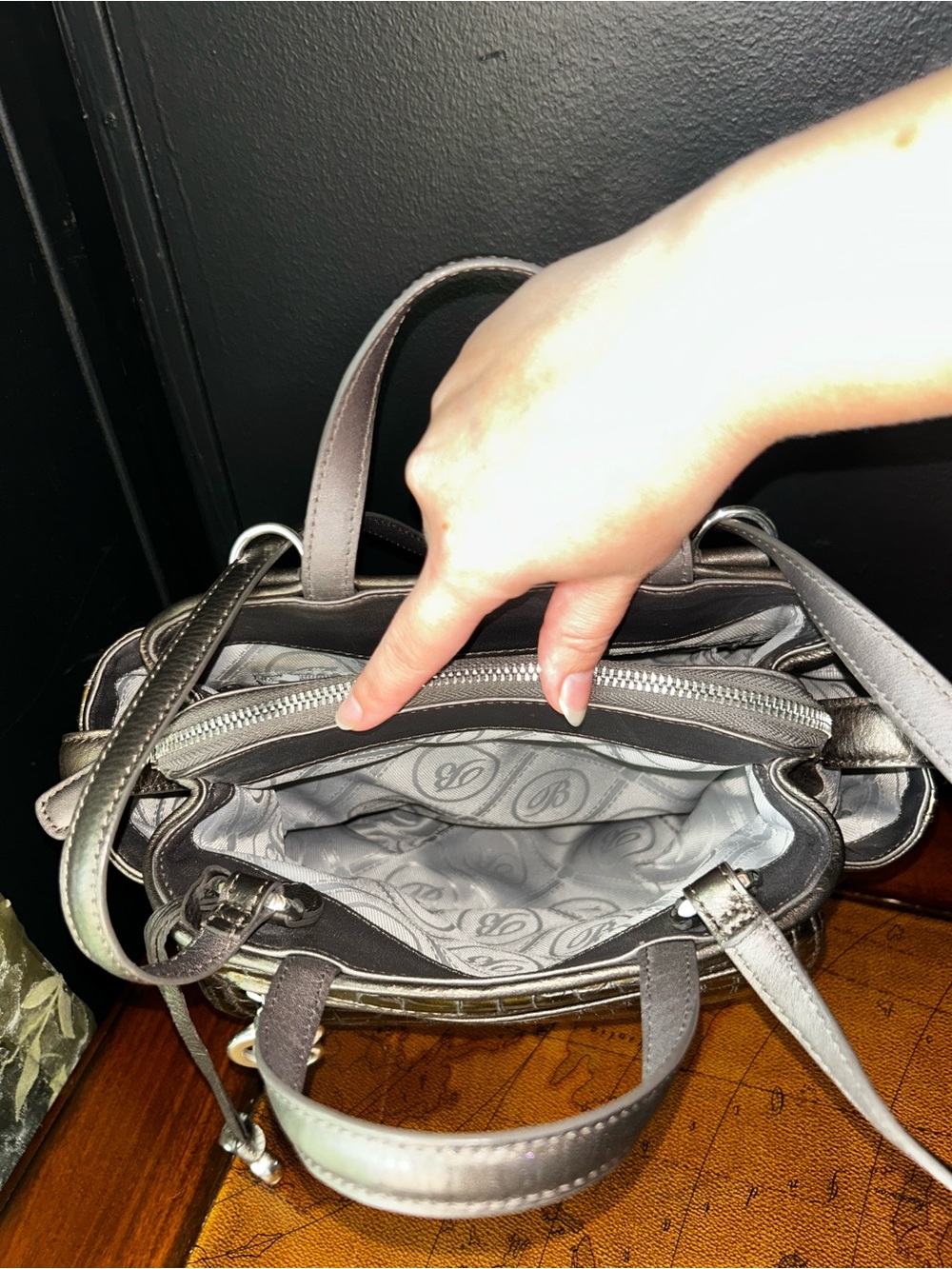 Vintage Brighton Metallic Pewter & Olive Croc Embossed Leather Backpack Handbag. - Picture 12 of 16